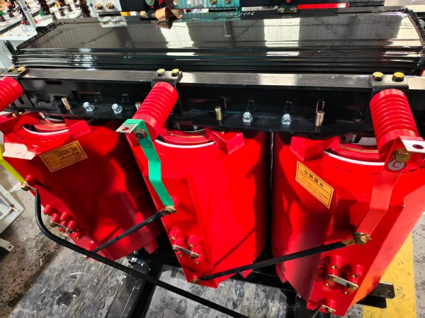 工厂厂房于田于田于田干式变压器 工业车间 10kV 干式电力变压器